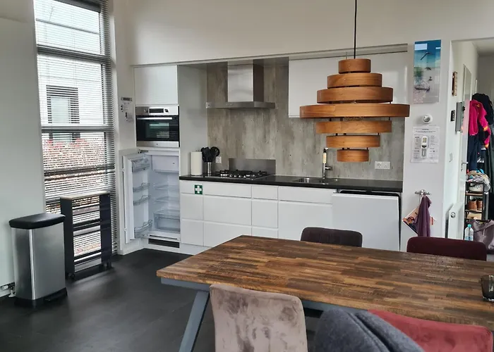 Holiday home Bad Hoophuizen Miamari Nr Zuiderzee 12 *