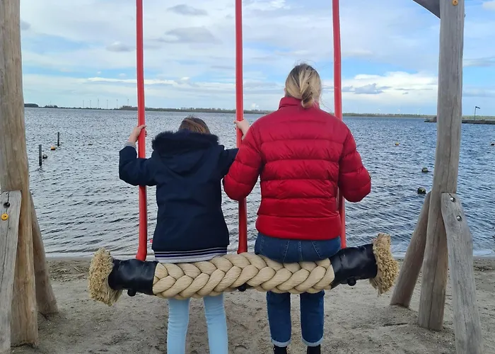 Bad Hoophuizen Miamari Nr Zuiderzee 12