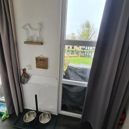 Bad Hoophuizen Miamari Nr Zuiderzee 12 * 훌쇼스트